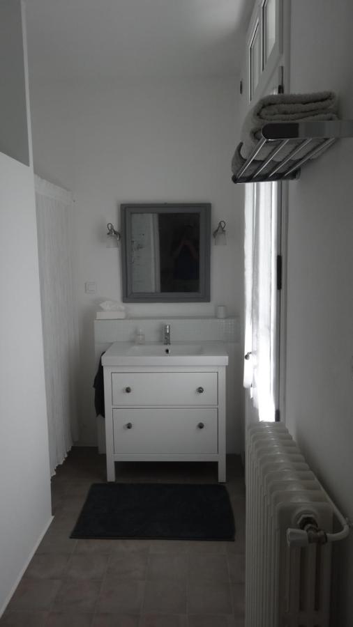 Chambre côté jardin Nîmes Esterno foto